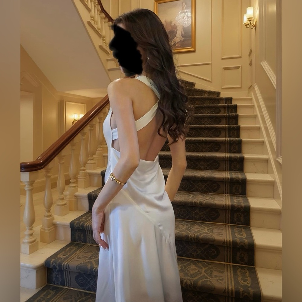 Moon White Satin Backless Cross-Strap Gown w/ Detachable Gold Detail